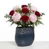 triantafylla-peonies-mpouketo-vazo-anthopolio