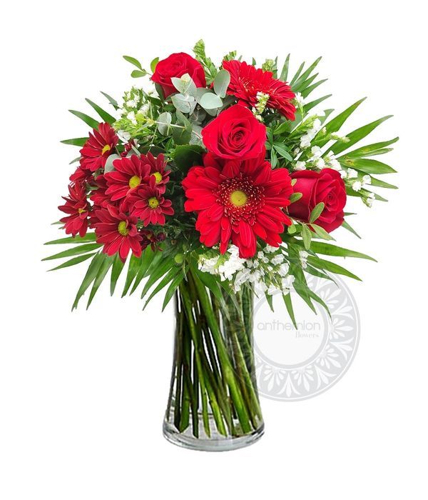 Red bouquet of flowers