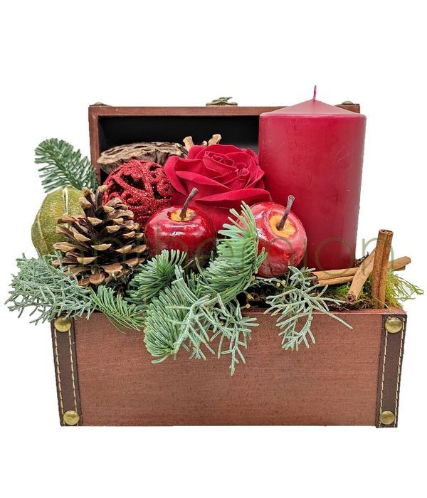 Festive chest (choose candle colour)