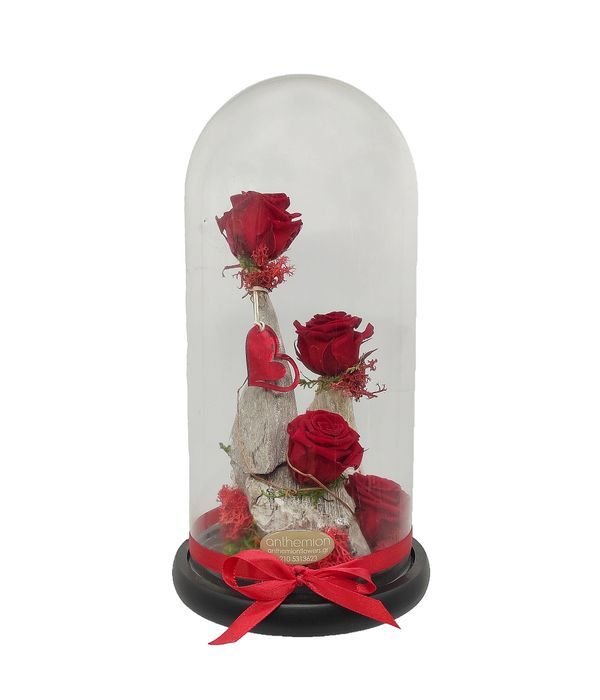 Forever rose arrangement in glass