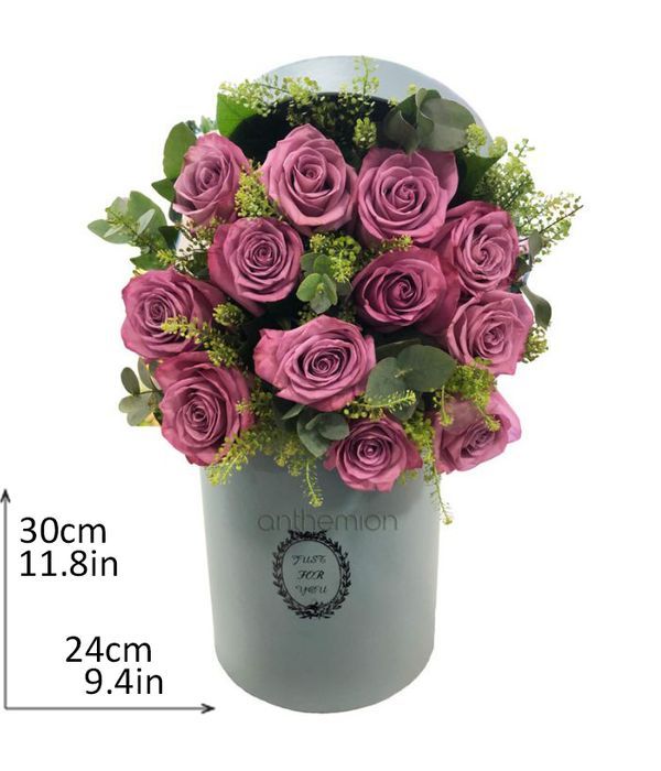 Τall box with purple roses
