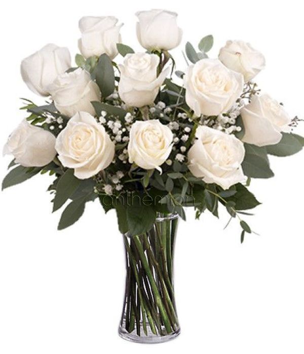 Μπουκέτο με 12 λευκά τριαντάφυλλα