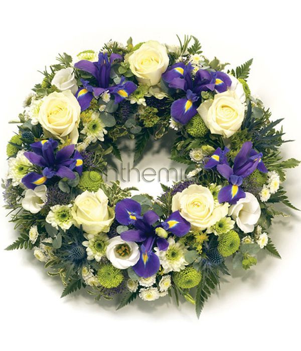 flower-arrangements-wreath-first-May-anthemionflowers