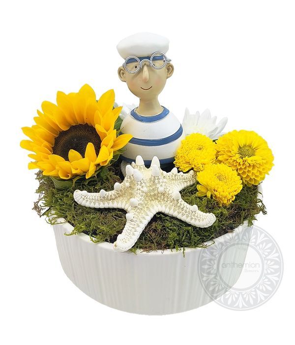 Ceramic pot with summer flower arrangement