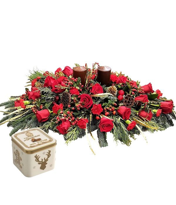 Εντυπωσιακή Χριστουγεννιάτικη σύνθεση με κεριά