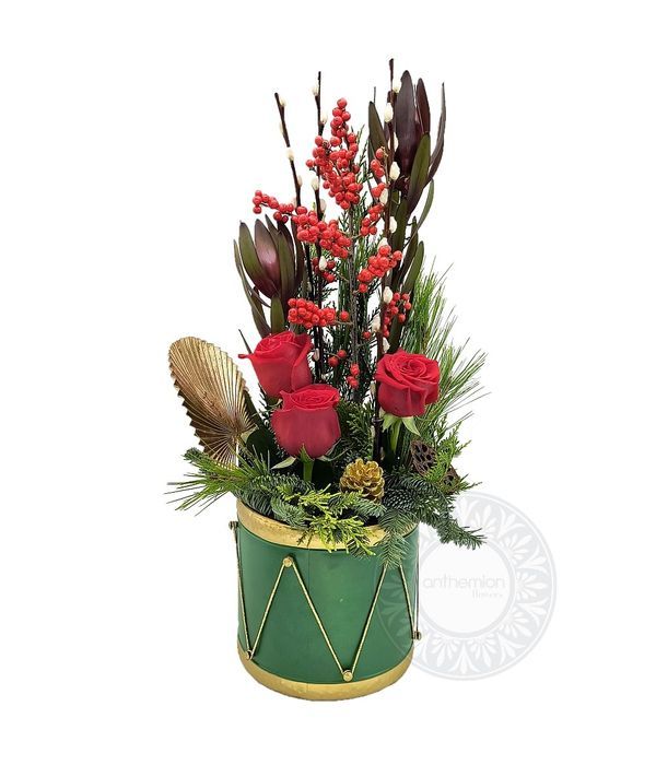 Χριστουγεννιάτικη σύνθεση σε πράσινο τύμπανο