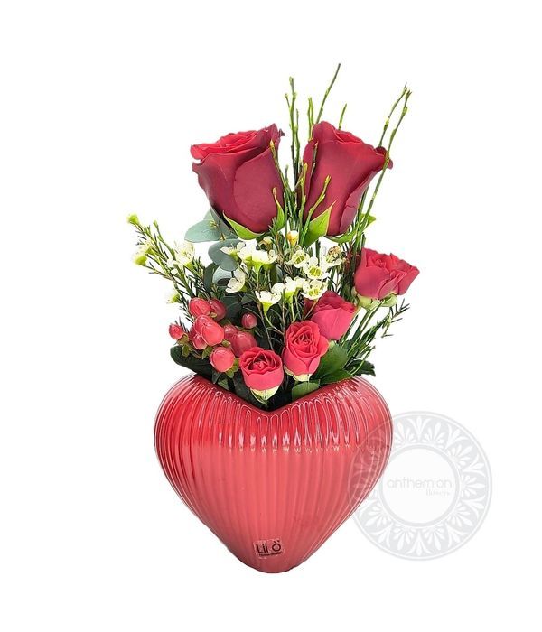 Κεραμική καρδιά με τριαντάφυλλα