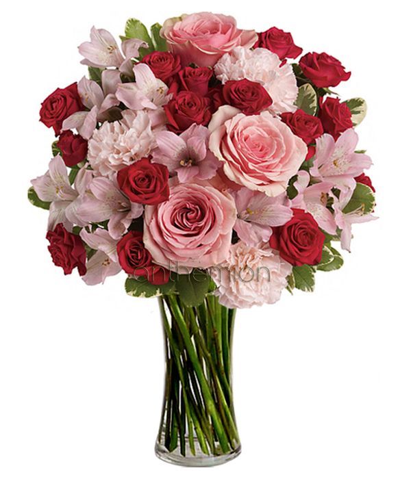Ζεστή Καρδιά με ροζ και κόκκινα λουλούδια