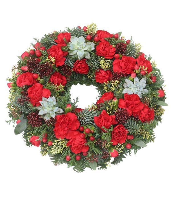 Christmas Carnation Wreath