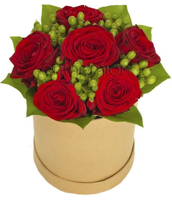 Roses and hypericums in gift box