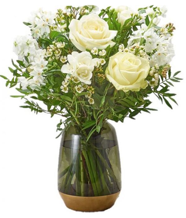 Λευκά λουλούδια σε βάζο