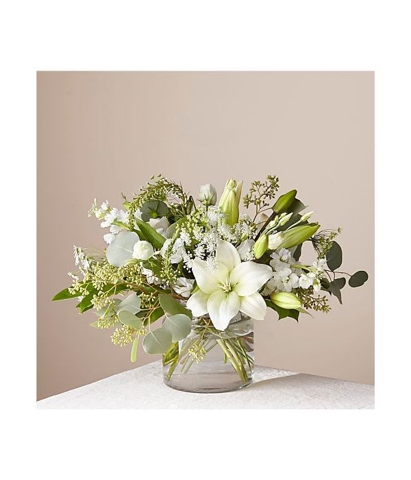 Alluring White bouquet