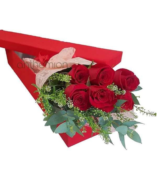 Floral gift box with 6 red roses