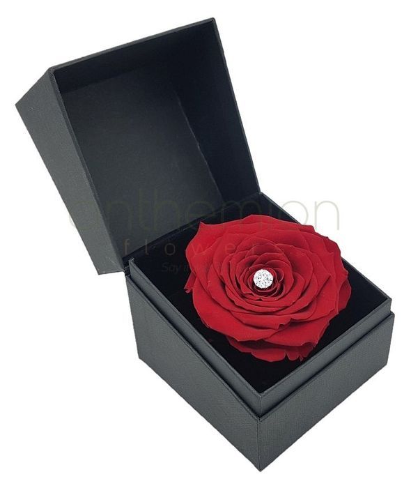 Μαύρο κουτί με Forever rose