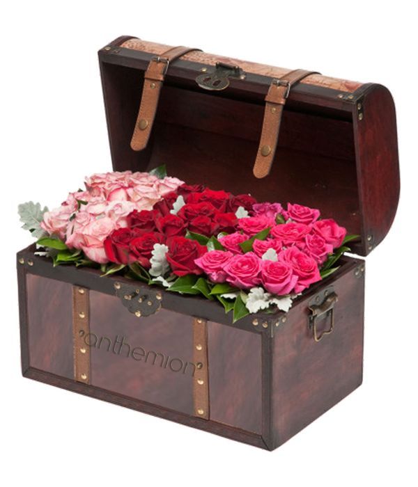 Chest filled with 36 gorgeous roses