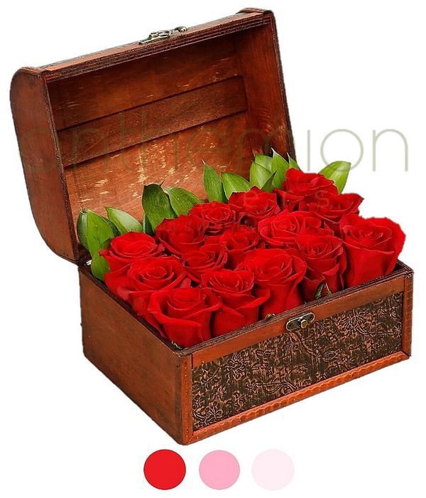 15 red Rose in a chest